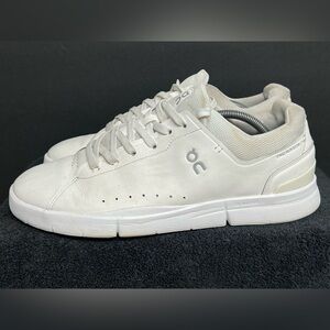 On The Roger White Sneakers